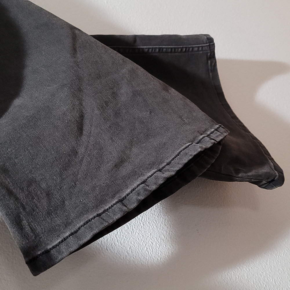 WE THE FREE BOHEMIAN SOUTHWESTERN COASTAL COWGIRL FLARED LEG BLACK DENIM JEAN 29 - Picture 4 of 12